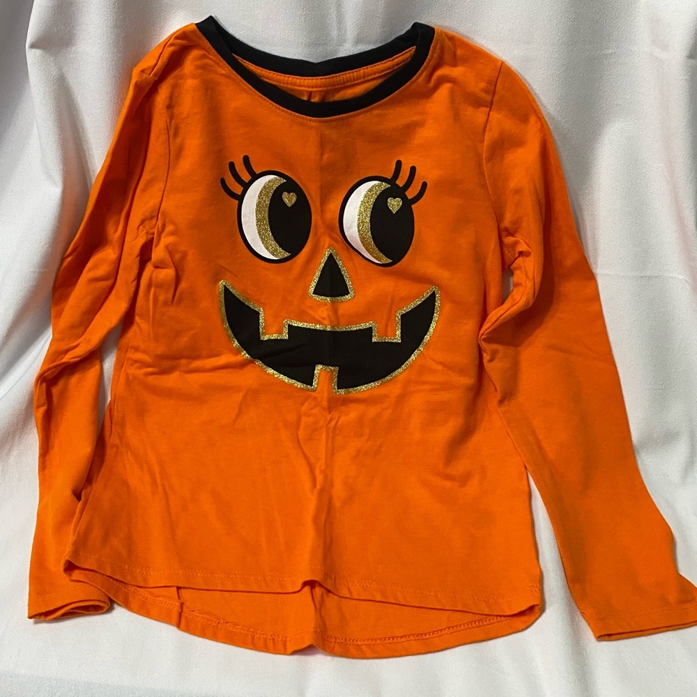 way to celebrate! Halloween Jack-o-Lantern Long Sleeved Tee Size Medium (7-8)